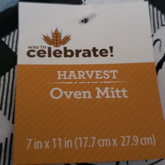 NWT Blessed kitchen towel & harvest oven mit - Picture 8 of 8